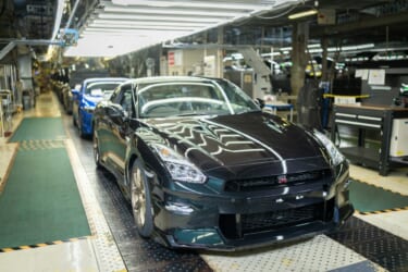 日産 R35 GT-R「18年の歴史に幕」約4万8000台がデリバリー【最後の一台は日本のユーザーのもとへ】