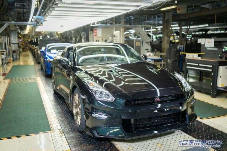 日産 R35 GT-R「18年の歴史に幕」約4万8000台がデリバリー【最後の一台は日本のユーザーのもとへ】