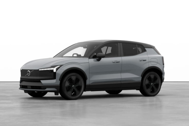 ボルボの電動SUV「EX30」にクロスカントリーモデルを追加