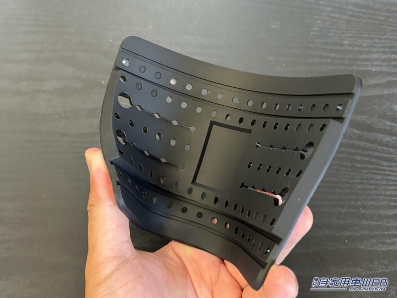 |「ずっと探してた」「複数買うわ」車種を選ばない神アイテム。面倒ゼロで手放せないカーグッズ。