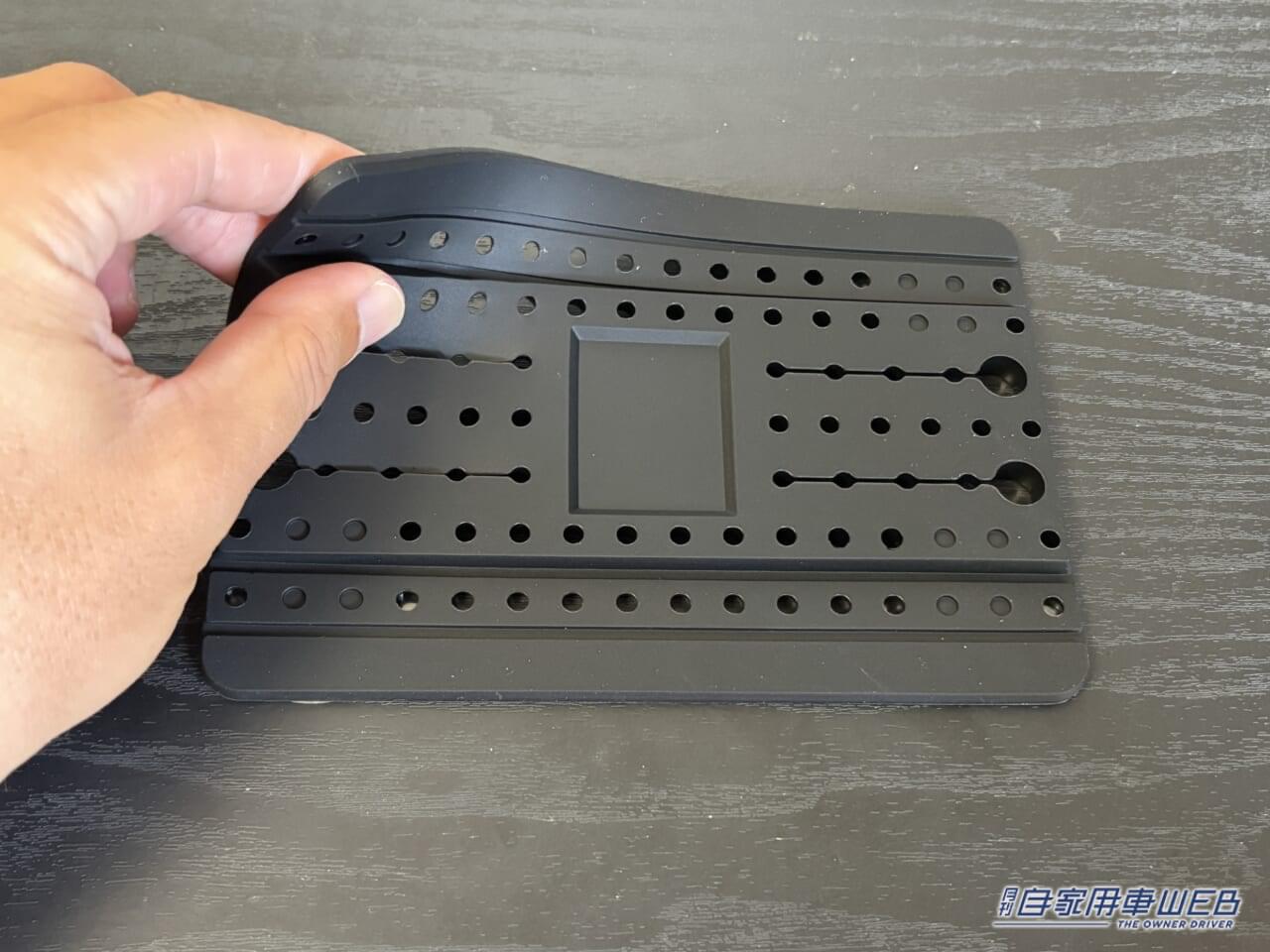 |「ずっと探してた」「複数買うわ」車種を選ばない神アイテム。面倒ゼロで手放せないカーグッズ。