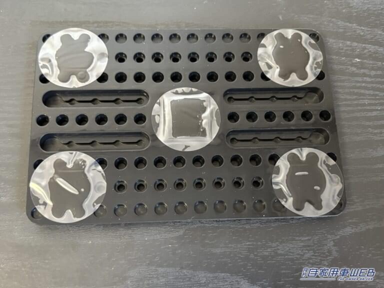 【WELDE】置くだけスマホスタンド|「ずっと探してた」「複数買うわ」車種を選ばない神アイテム。面倒ゼロで手放せないカーグッズ。