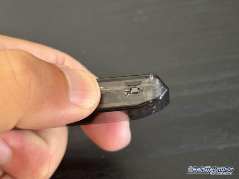 ソーラー盗難防止警告灯。|「思わず目に入る」神グッズはコンパクトなのに効果は十分。ソーラー充電&センサー搭載な高機能モデル。