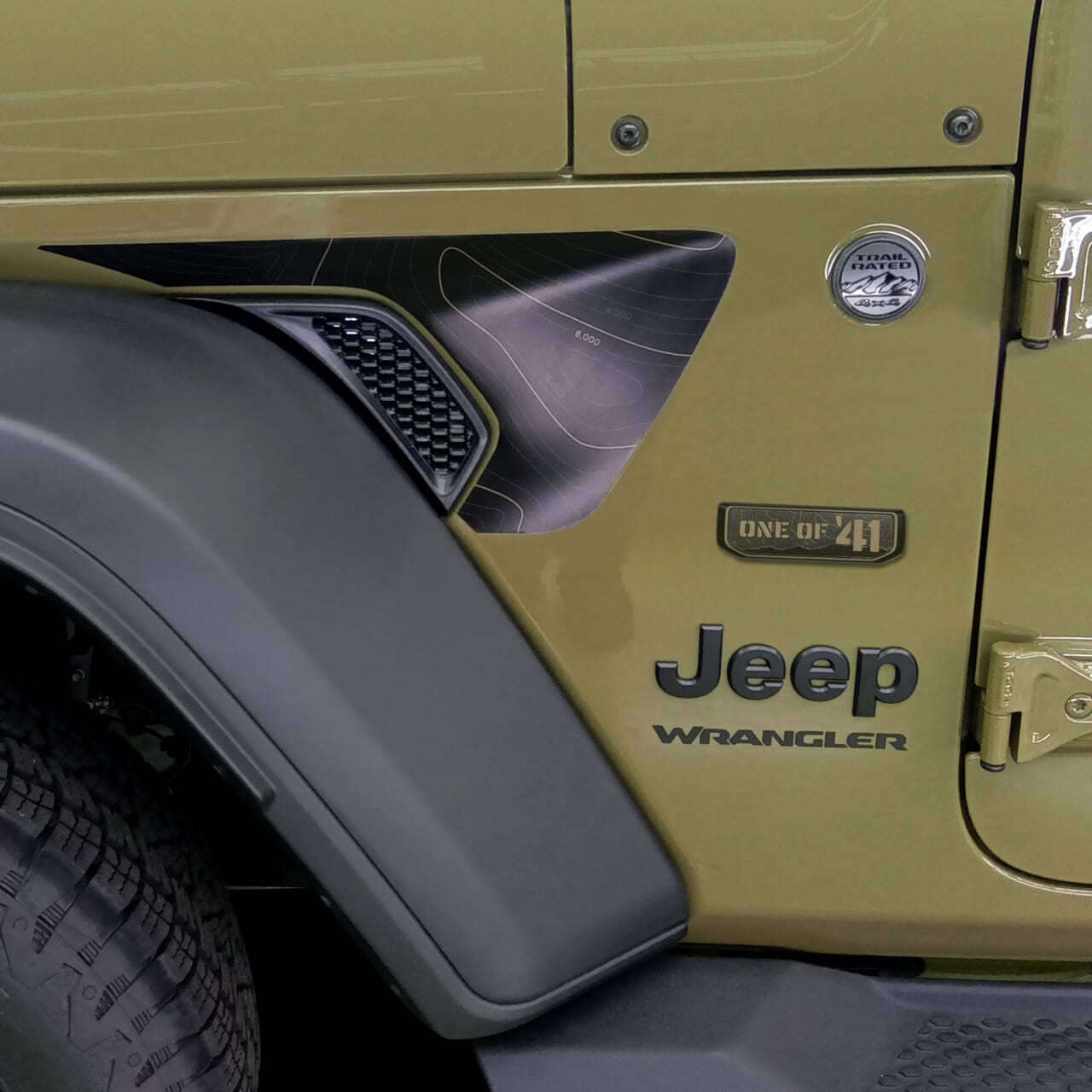 ｜軍用車を彷彿とさせる「ミリタリーグリーン」に価値あり！【150台限定】「Jeep Wrangler Unlimited Sport ’41 Edition」発売