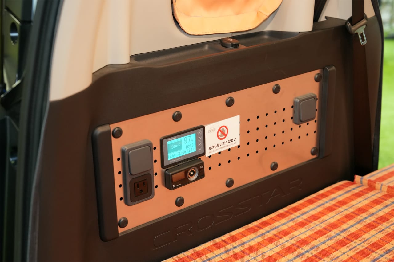 ｜「ポップアップルーフ」完備で、4人が寝れる移動基地。なんでもこなせる「フリード」は、キャンパー界隈の注目クルマだった