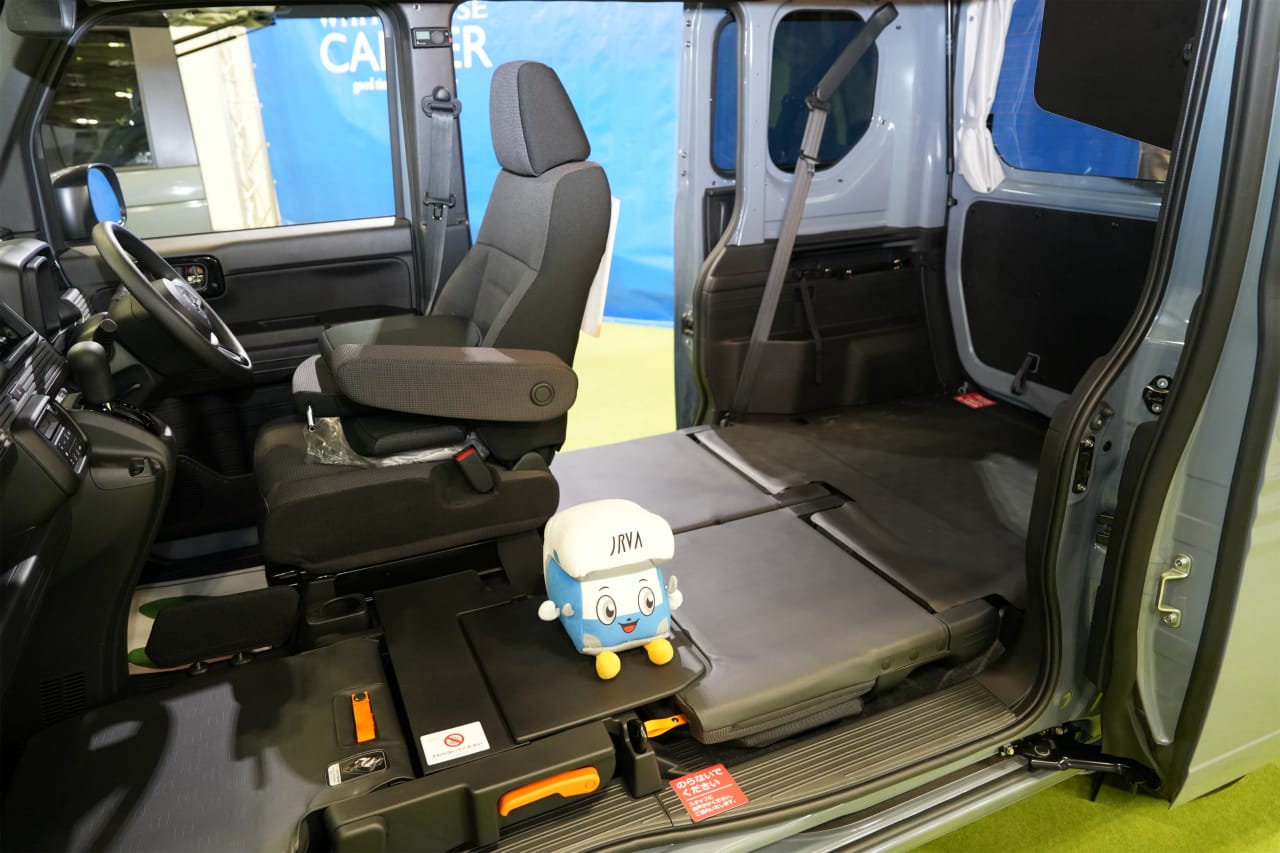 ｜週末は「冒険の移動基地」に早変わり。軽キャンパーに「ポップルーフ」はやっぱり最高、リーズナブルな価格もマル。