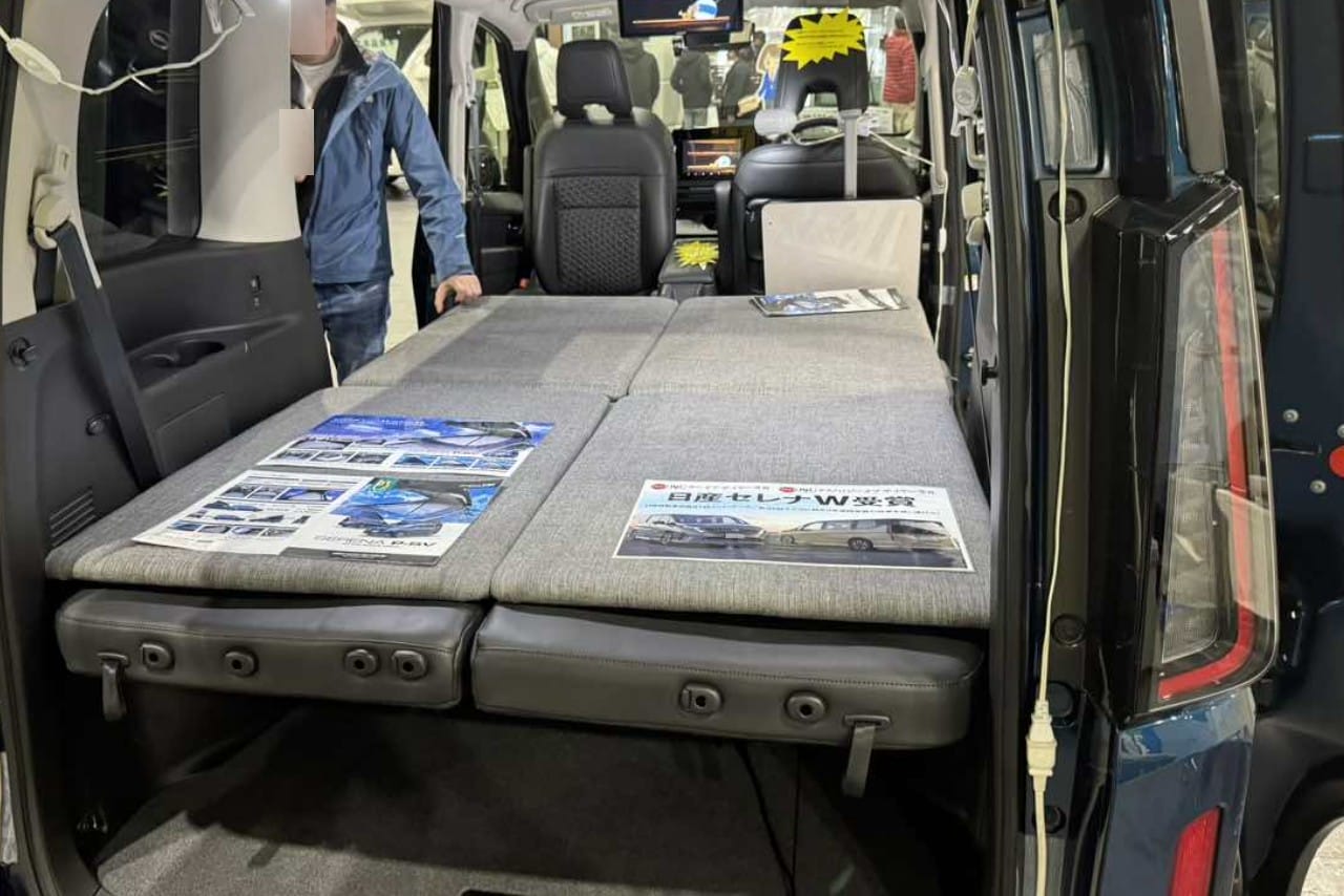 衝撃・日産セレナ「凄すぎる…」ミニバンなのに本格キャンパー。駐車場も困らない、自由な旅スタイル。