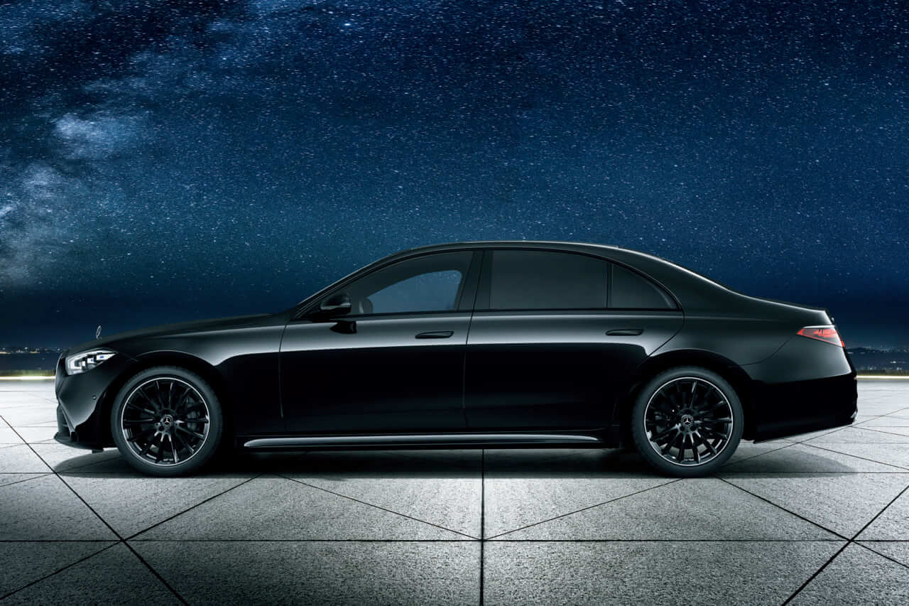 内と外、すべてを黒で染め上げた、特別なSクラス【S 580 4MATIC long Night Edition】