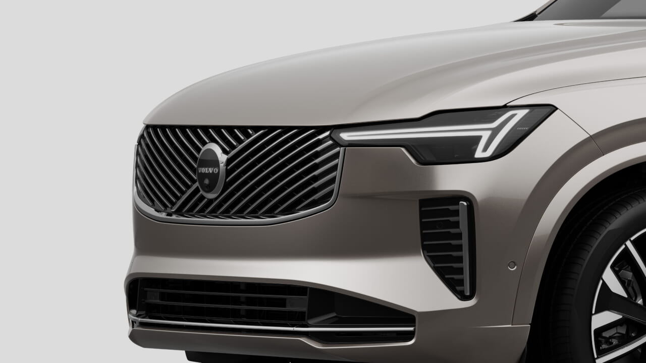 ｜100台限定のラグジュアリーSUV「ボルボ XC90 Bright Edition」発売