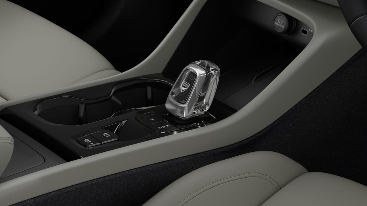 ｜ボルボ、特別仕様車「XC40 Dark Edition」を発売【スポーティなエクステリアとモダンなインテリアをプラス】