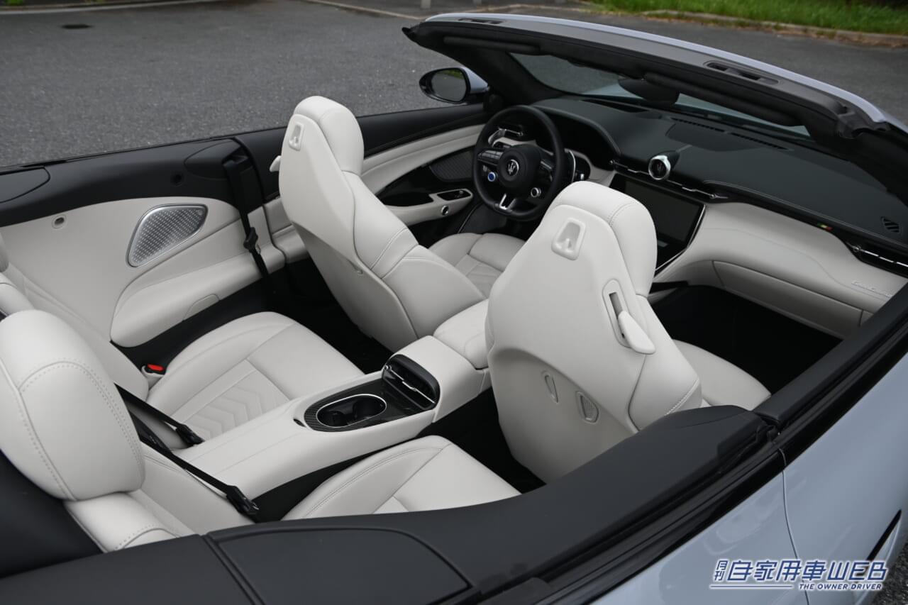 ｜マセラティ「グランカブリオ」試乗【美しさとスリルが味わえるイタリアンラグジュアリー】