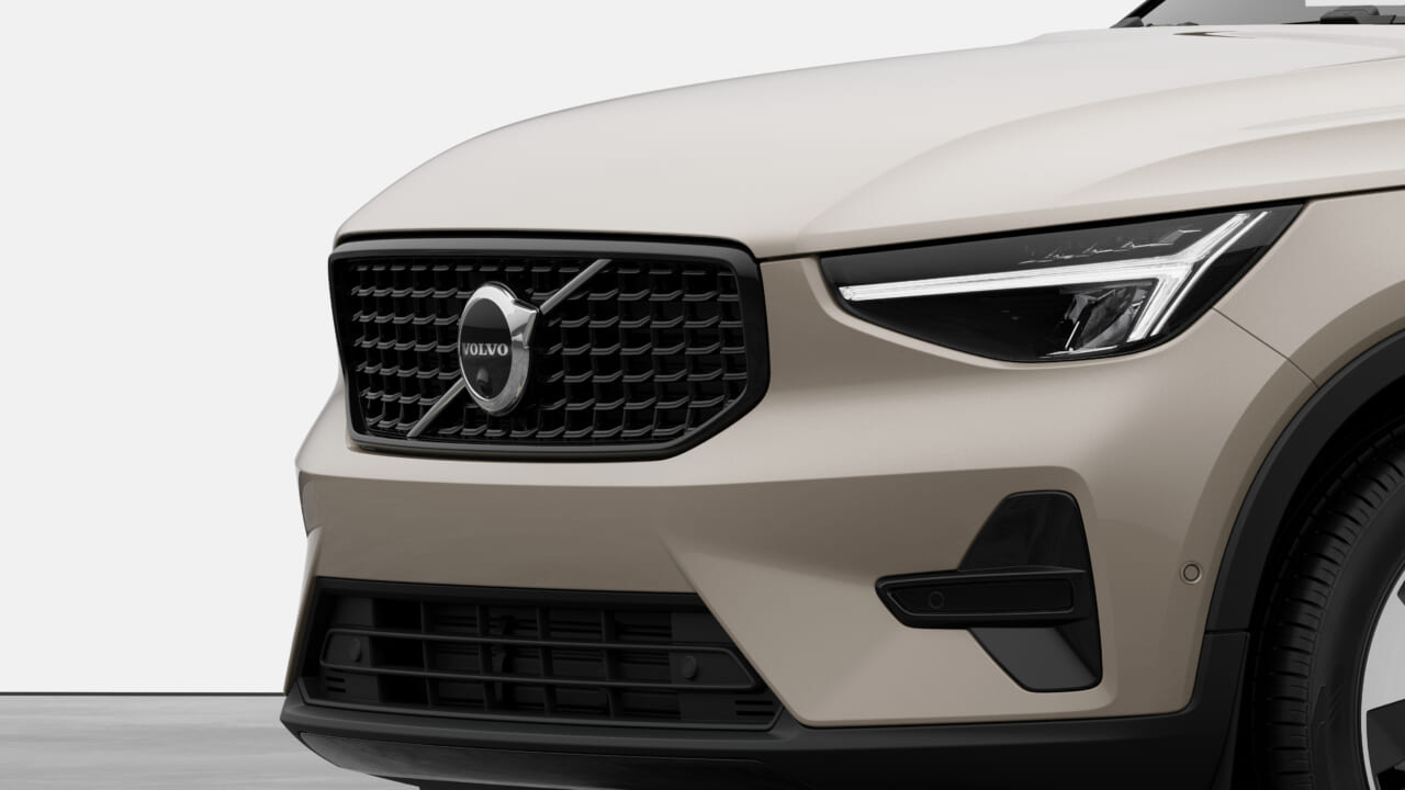 ｜ボルボ、特別仕様車「XC40 Dark Edition」を発売【スポーティなエクステリアとモダンなインテリアをプラス】