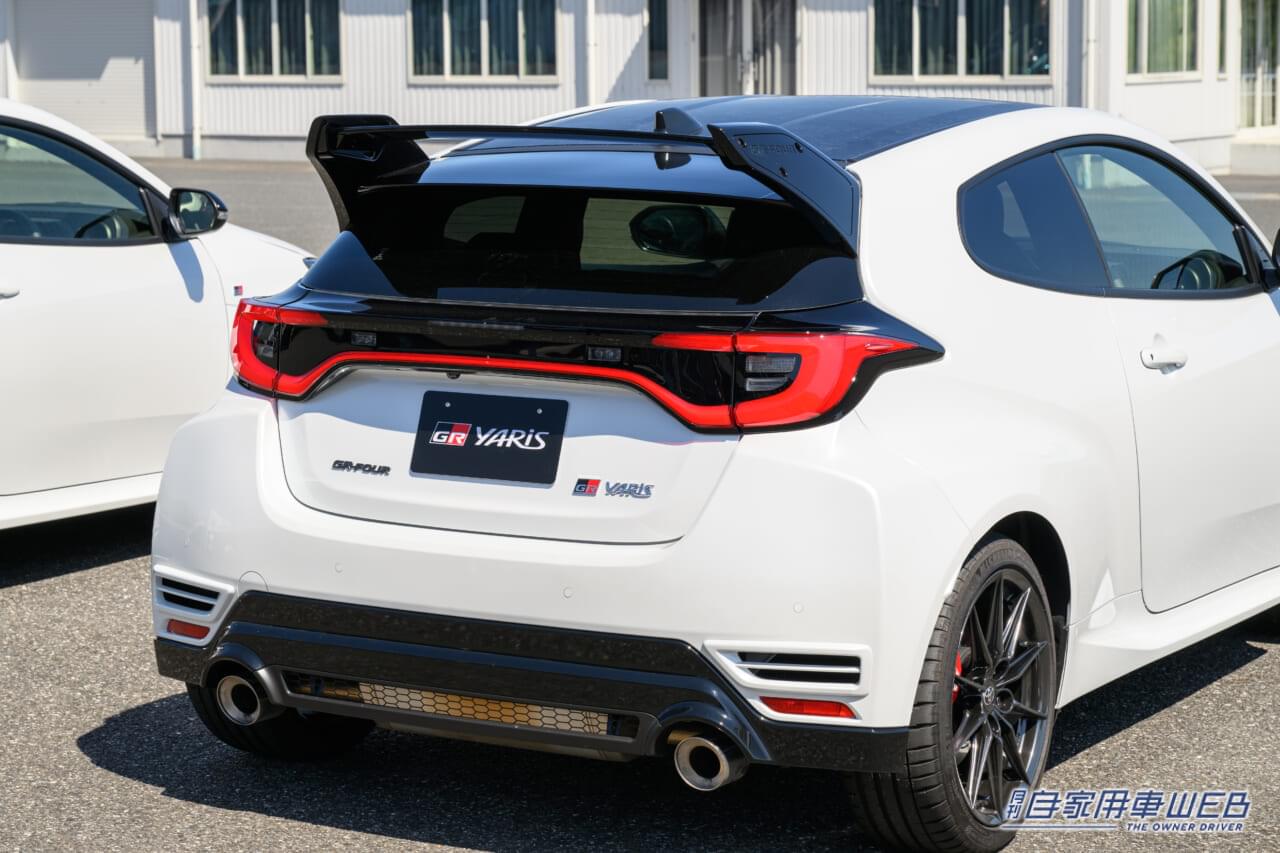 |戦闘力を大幅に向上させる「エアロパフォーマンスパッケージ」は、最新「25式」だけの特権にあらず。既存の「GRヤリス」オーナーも迷わず買うべき逸品だった