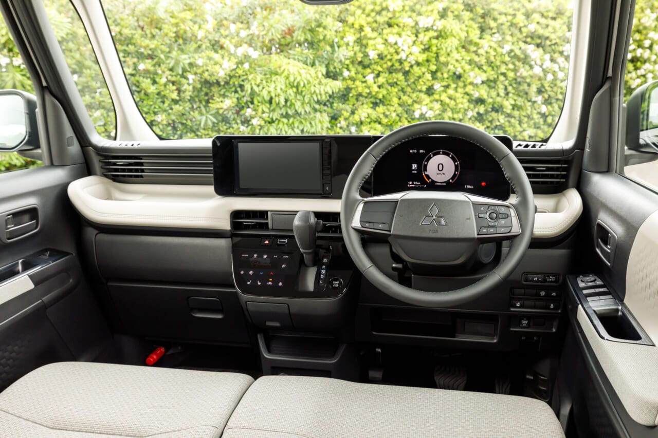 ｜三菱自動車、新型eKスペースを10月29日に発売【内外装を一新して使いやすさ向上】