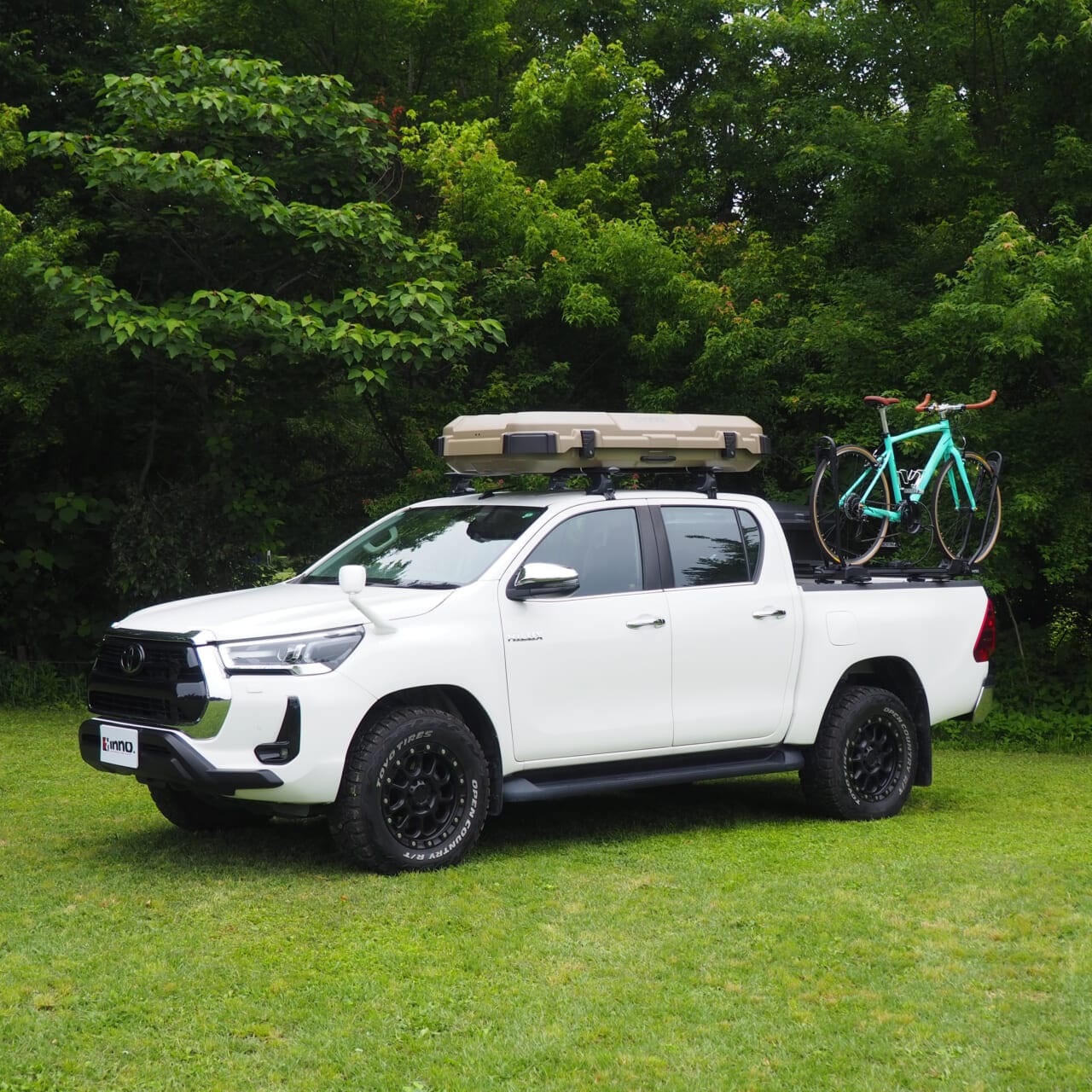 |「コレよく見るけど、何が入ってるの?」屋根の上の平べったいボックスの正体。「ああ、そうやって使うんだ?めっちゃ便利やん!」