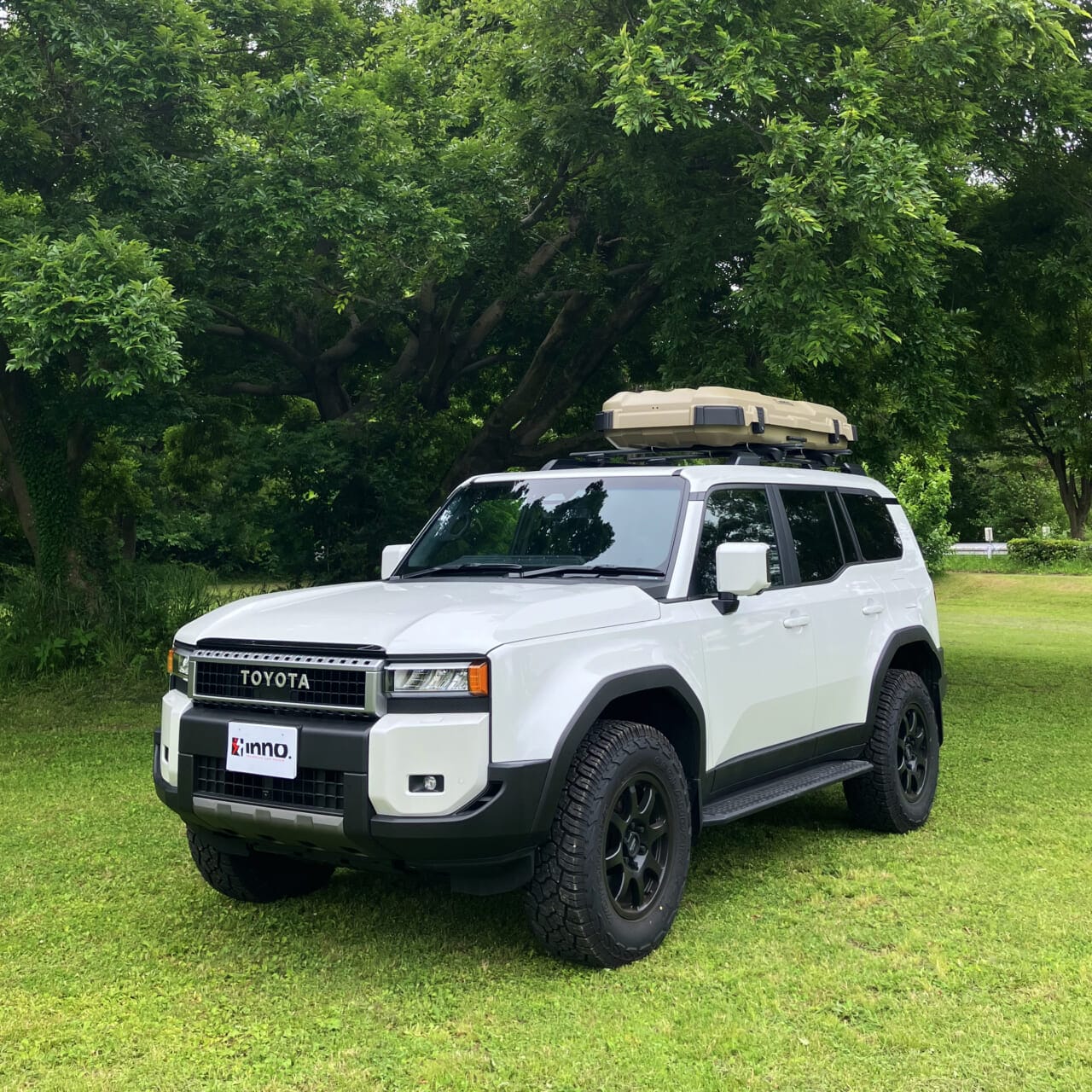 |「コレよく見るけど、何が入ってるの?」屋根の上の平べったいボックスの正体。「ああ、そうやって使うんだ?めっちゃ便利やん!」