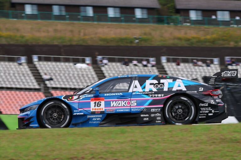 16号車ARTA CIVIC TYPE R-GT #16|SUPER GT 第7戦オートポリスでHONDA CIVIC TYPE R-GTが初優勝!CIVIC TYPE R-GTラストイヤーに大金星!