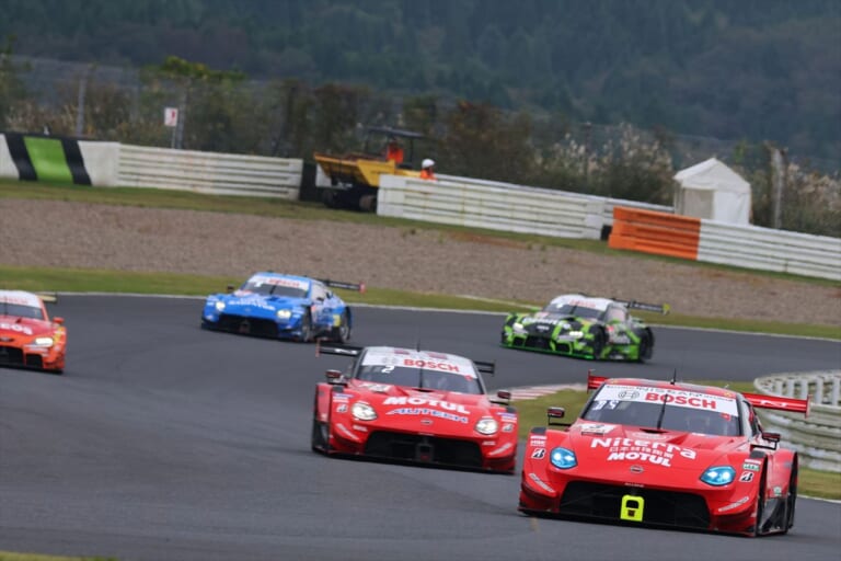 スタートラップの第3セクター|SUPER GT 第7戦オートポリスでHONDA CIVIC TYPE R-GTが初優勝!CIVIC TYPE R-GTラストイヤーに大金星!