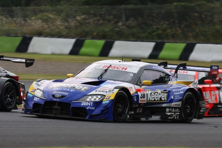 38号車 KeePer CERUMO GR Supra|SUPER GT 第7戦オートポリスでHONDA CIVIC TYPE R-GTが初優勝!CIVIC TYPE R-GTラストイヤーに大金星!