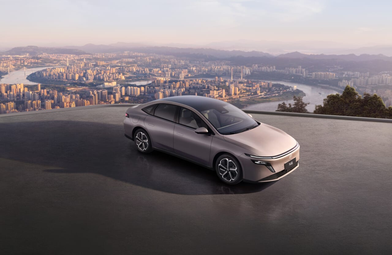 ｜日産、中国で新型ティアナを公開【同時にN6のPHEVモデルも発表。中国で本年中に発売へ】