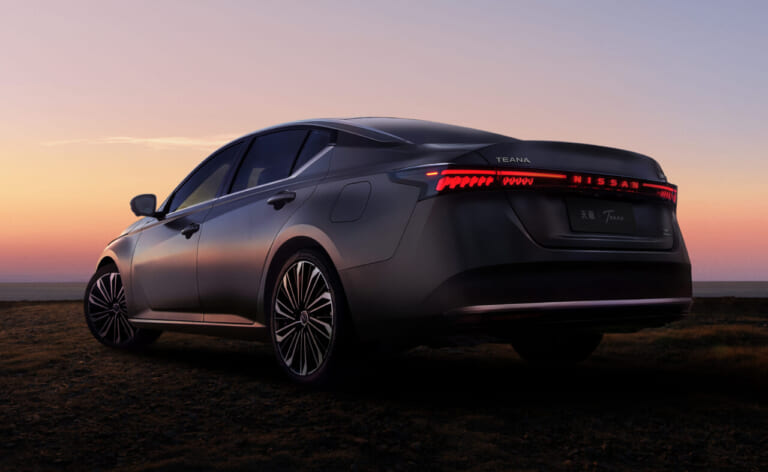 日産、中国で新型ティアナを公開【同時にN6のPHEVモデルも発表。中国で本年中に発売へ】