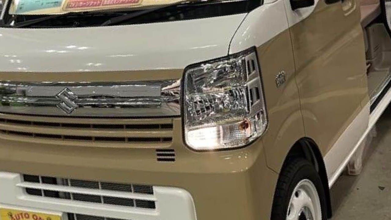 「えっ 軽自動車だよね」「マジで凄いな…」家族でキャンプするなら絶対欲しい。4人寝られる軽キャンパー。