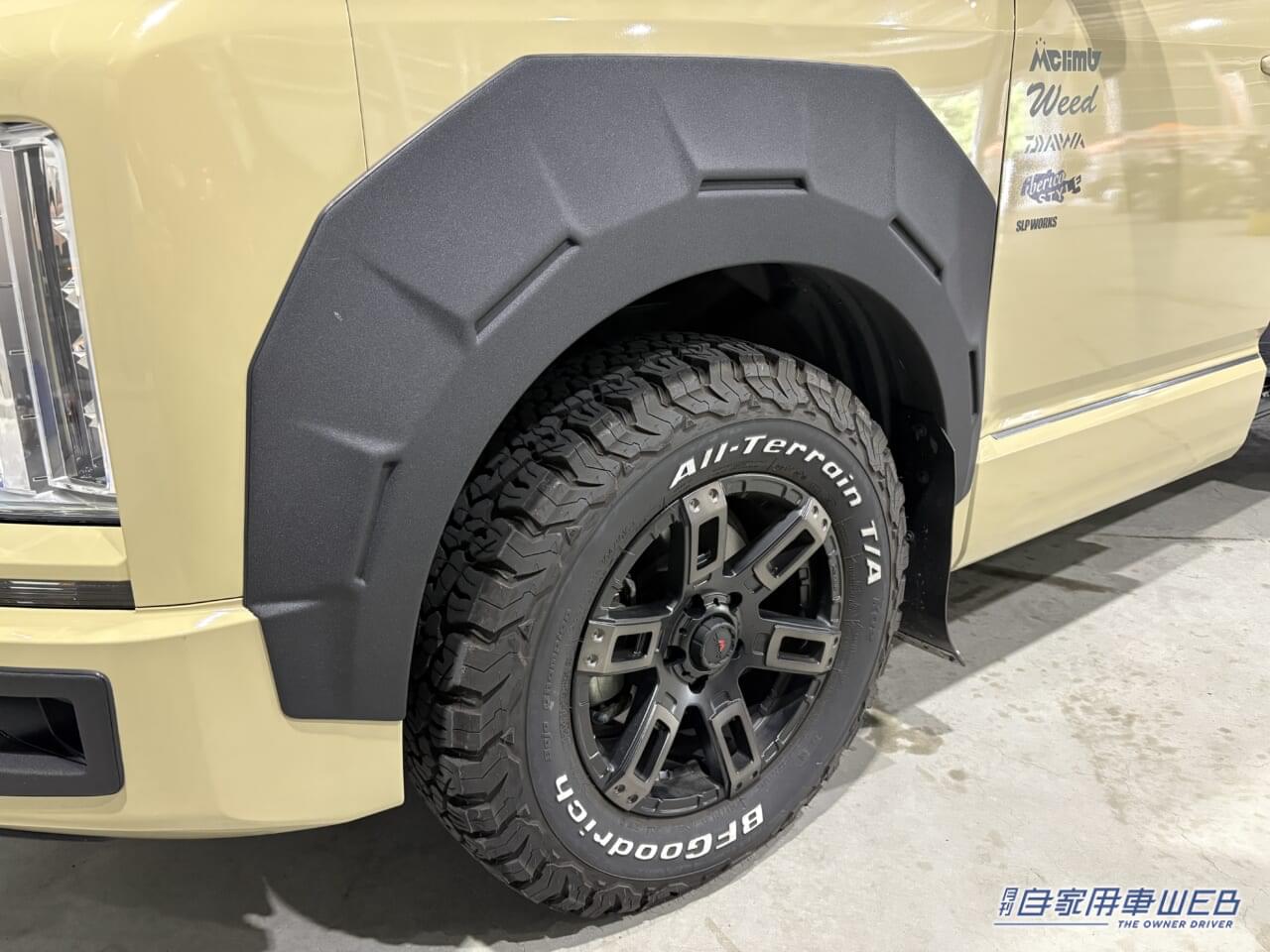 ｜「えっ…そこがスライドするの？」収納力がヤバい！ アイデア満載のプロの釣り師のカスタムカーを紹介！［三菱自動車 デリカD:5］