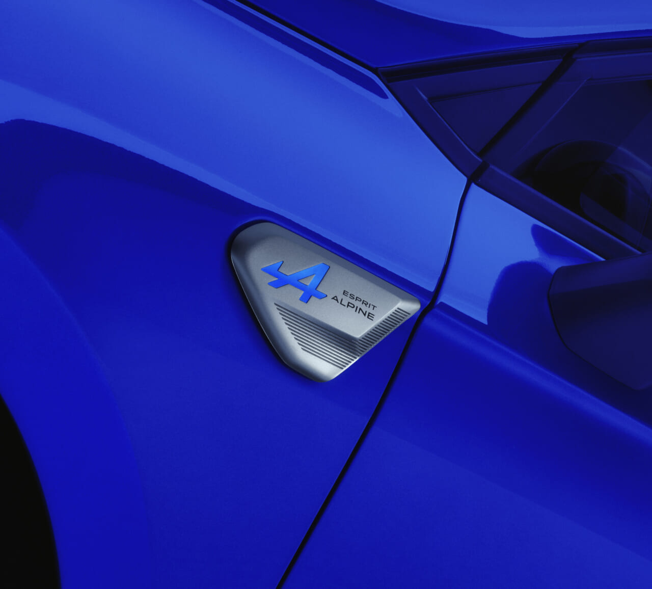 ｜安っ！この充実度で399万円!?新型ルーテシアは買いだ！