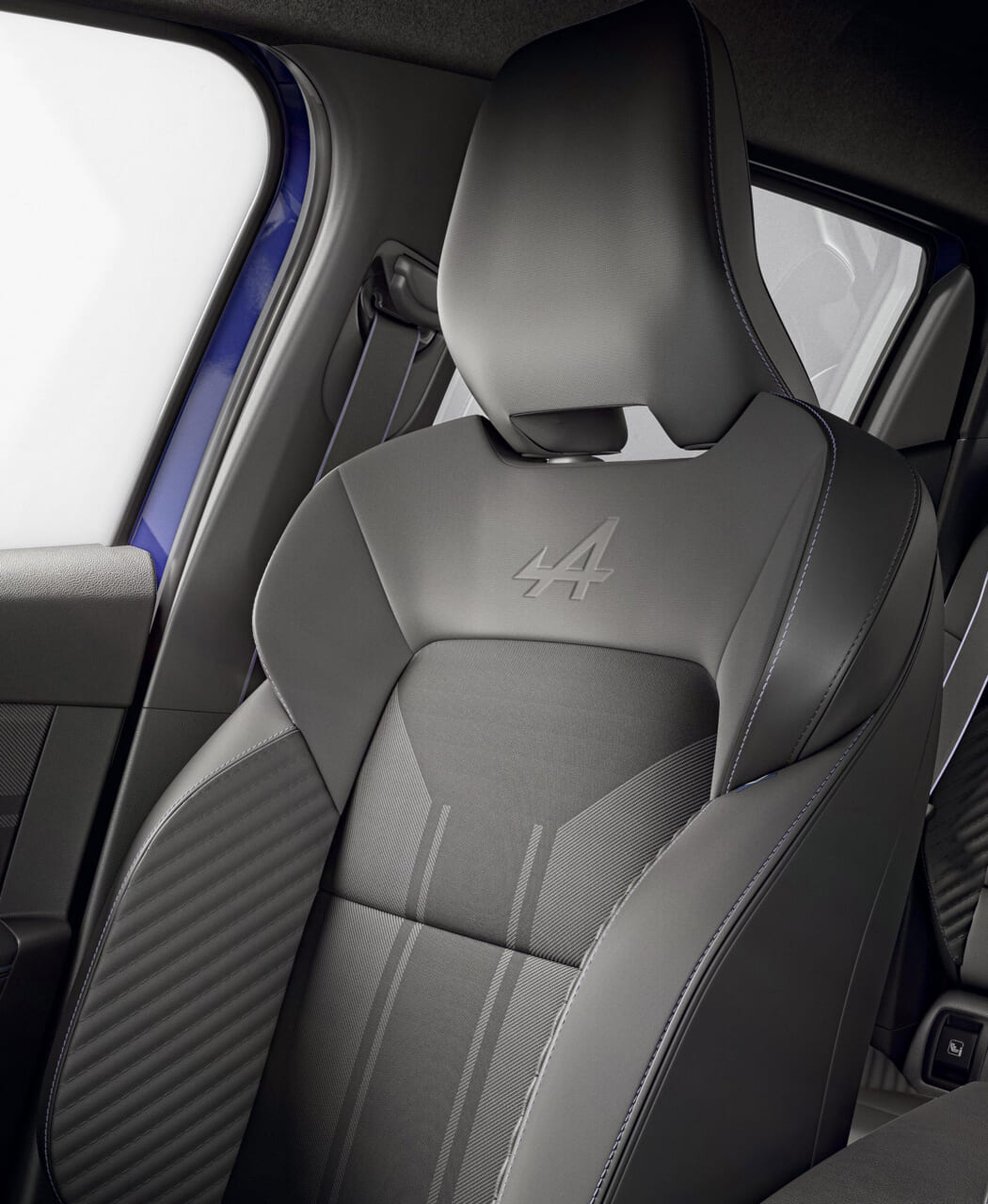 ｜安っ！この充実度で399万円!?新型ルーテシアは買いだ！