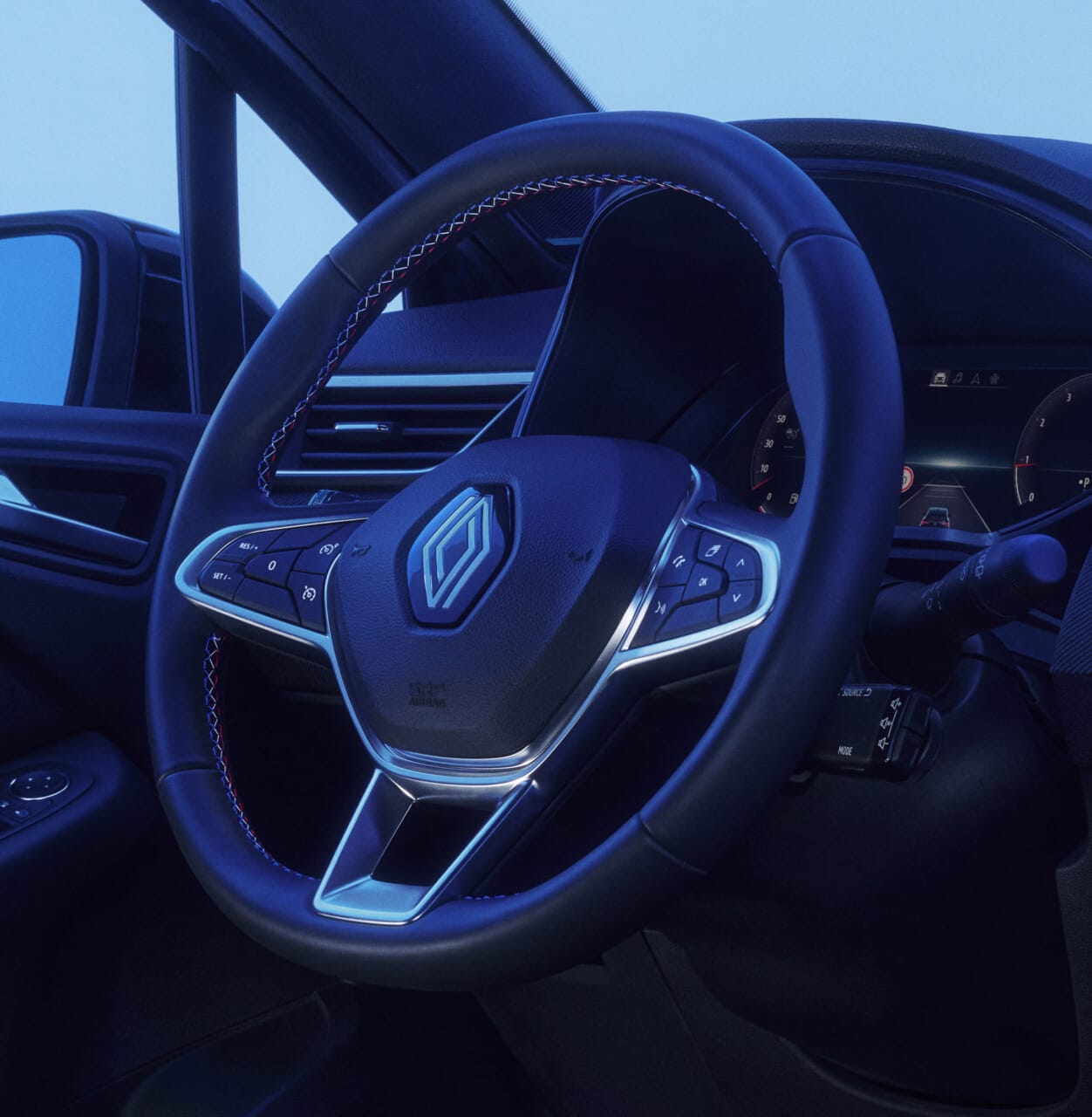 ｜安っ！この充実度で399万円!?新型ルーテシアは買いだ！