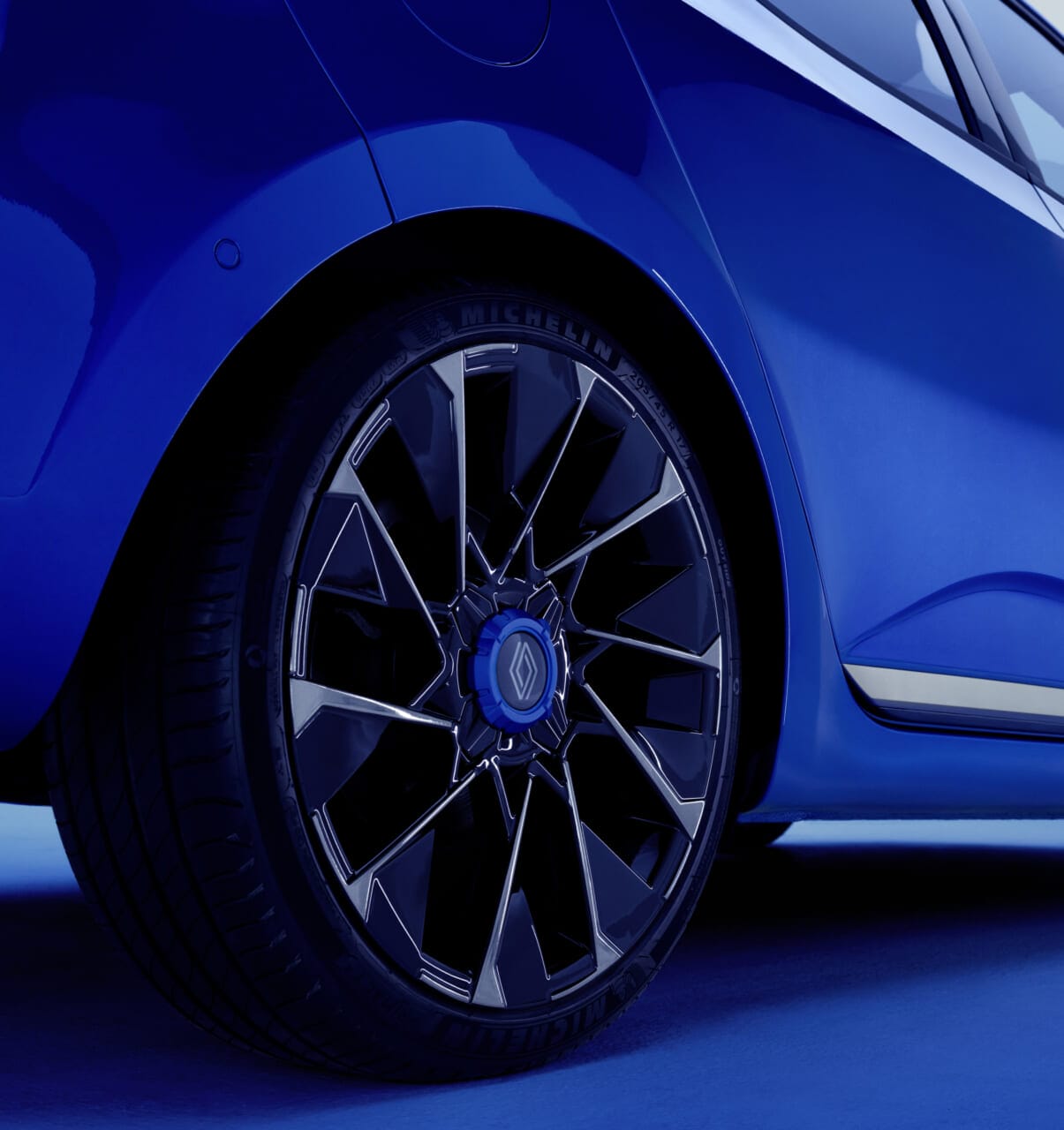 ｜安っ！この充実度で399万円!?新型ルーテシアは買いだ！