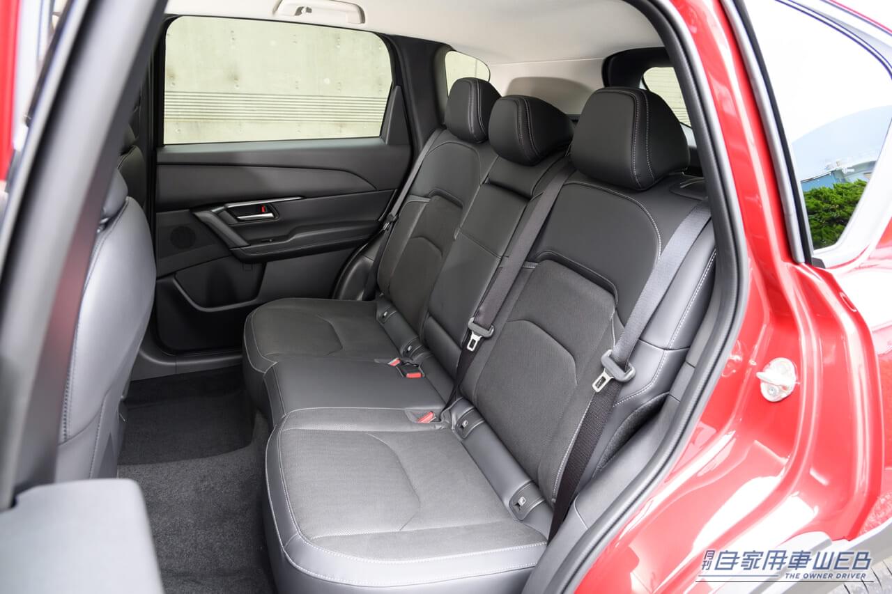 ｜マツダの大黒柱「CX-5」の新型が国内初披露。キープコンセプトに見えて中身は激変。「広さ」と「利便性」でも勝負できる万能モデルに