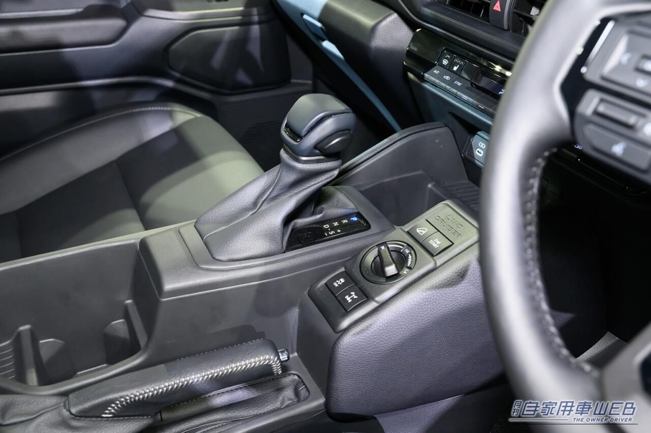 |待望の「ランクルFJ」正式発表! デザイン、内装、スペック情報まとめ【ジャパンモビリティショー2025で披露へ】