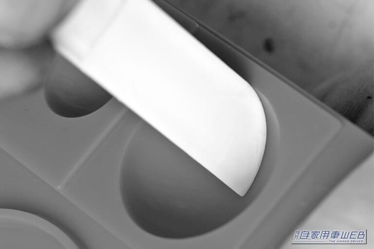 補修材、コンクエスト110（CQ-110）の調合｜「あちゃ〜！やっちゃった…」こんなトラブルでも大丈夫。昔から利用されている対処法を紹介。「えっ？そんな方法があったんだ…」