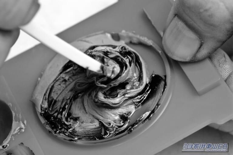 補修材、コンクエスト110(CQ-110)の調合|「あちゃ〜!やっちゃった…」こんなトラブルでも大丈夫。昔から利用されている対処法を紹介。「えっ?そんな方法があったんだ…」