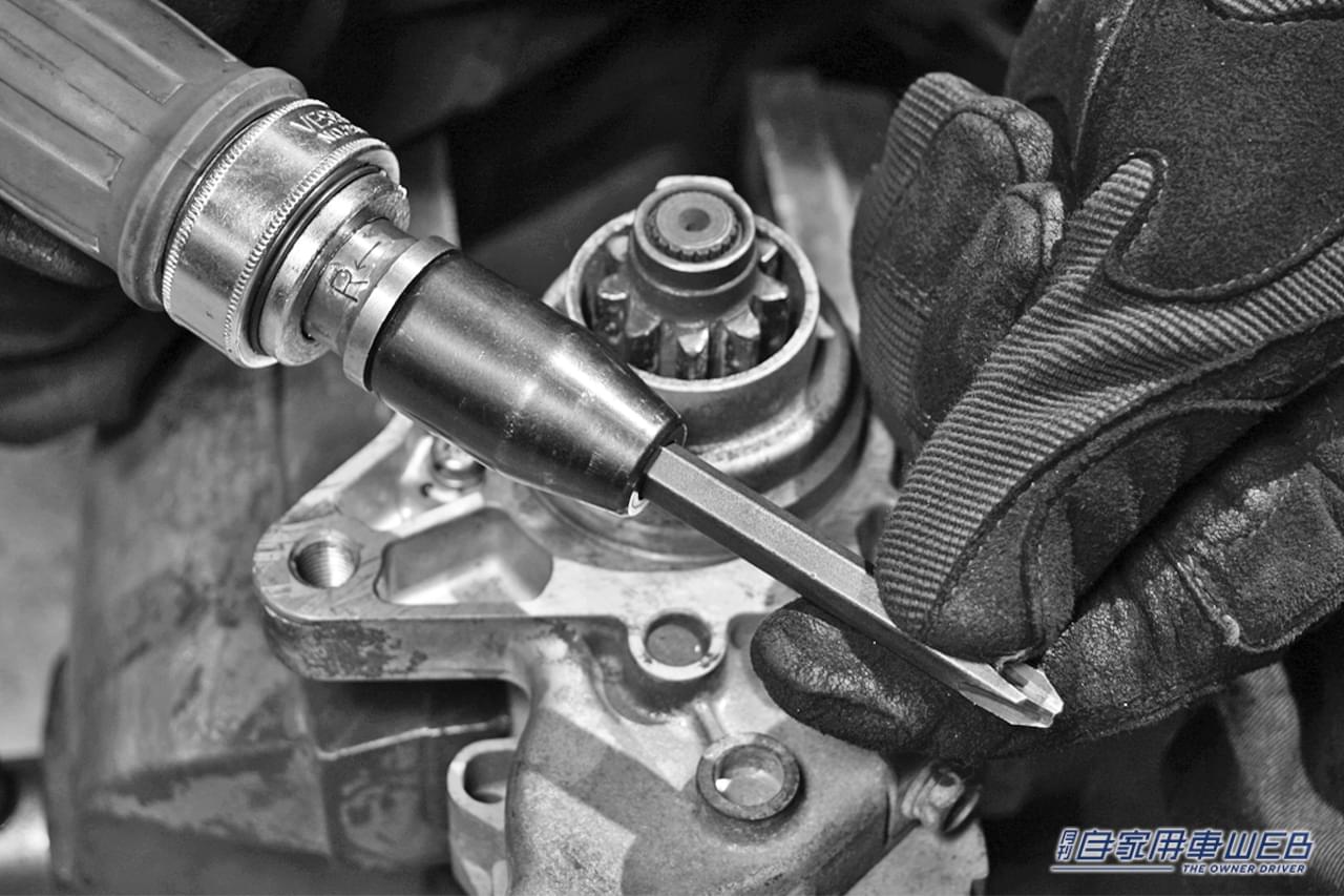 ショックドライバー|「コレはすごい。考えた人、頭いいわ」固く締まったネジを外す超便利な裏ワザ。「えっそんな方法があるんだ?」もっと早く知りたかった…