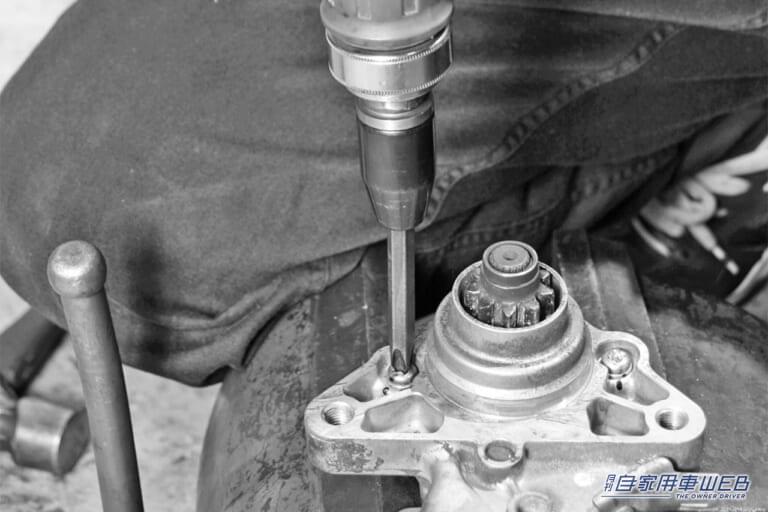 ショックドライバー|「コレはすごい。考えた人、頭いいわ」固く締まったネジを外す超便利な裏ワザ。「えっそんな方法があるんだ?」もっと早く知りたかった…