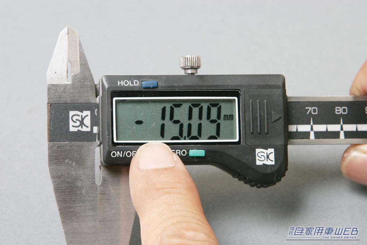 デジタルノギス|「へぇ〜そうやって使うんだ…」デジタル化されてより高精度に。日常でも何かと便利なツール、ノギスの使い方を解説!