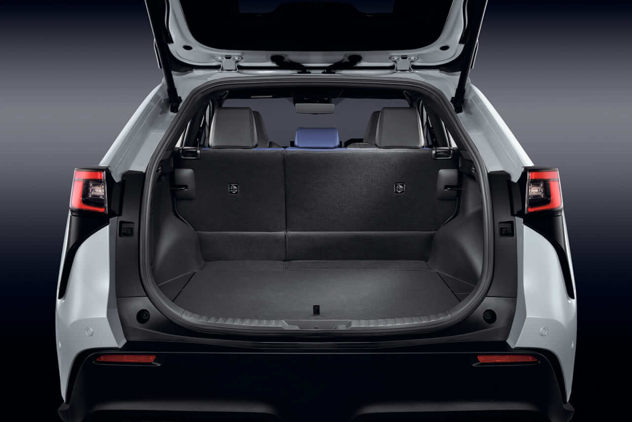 |デザイン刷新&性能強化した、スバル・ソルテラ改良新型発売【航続距離は最大746kmに向上】