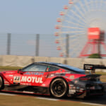 第5戦鈴鹿を優勝のMOTUL AUTECH Z