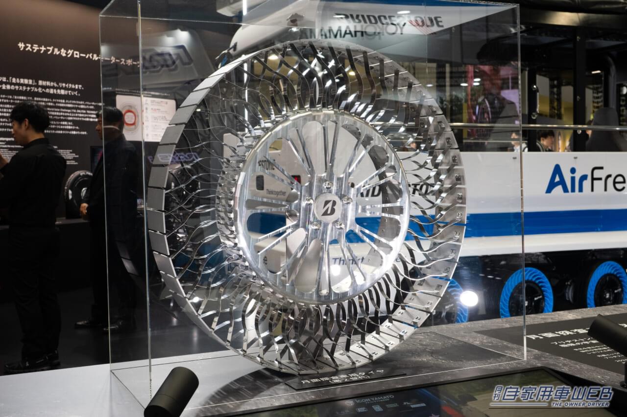 |【オモシロ視点で振り返るJMS2025】タイヤメーカー見てある記