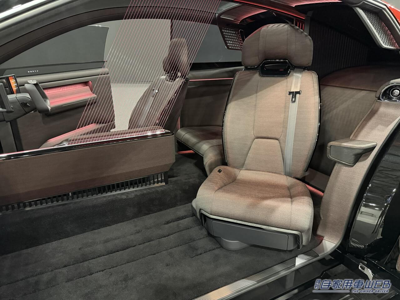 ｜「助手席」がVIP席。「一人のため」に設計された、究極のショーファーカー【トヨタの最上位ブランド「センチュリー」誕生】