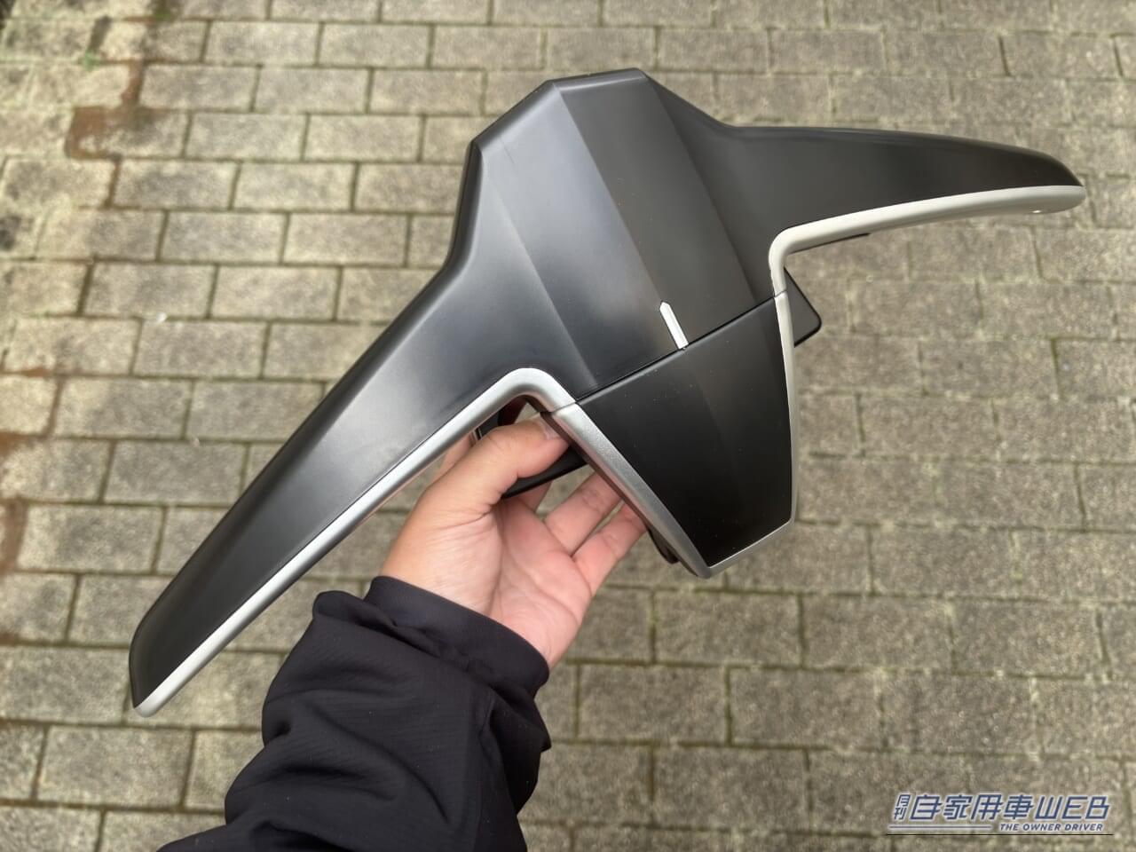 クラフトワークスのヘッドレストの本体|「劇的に向上した…」簡単装着で愛車が激変。これからの季節は特に有効。「マジで買ってよかった…。コレはもう手放せませんわ」