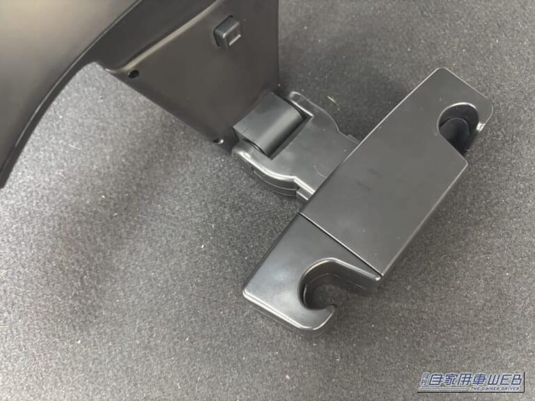 クラフトワークスのヘッドレストの取り付け部分｜「劇的に向上した…」簡単装着で愛車が激変。これからの季節は特に有効。「マジで買ってよかった…。コレはもう手放せませんわ」