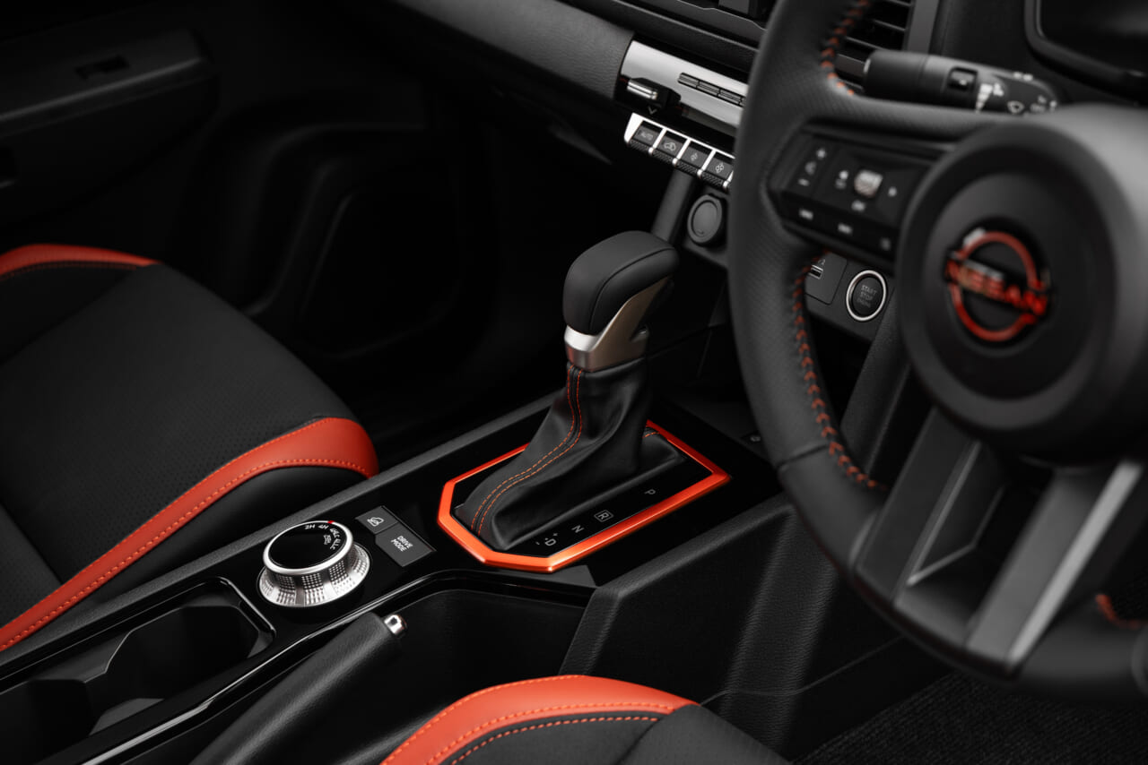 ｜日産が新型ピックアップトラック「ナバラ」をオーストラリアで発表。三菱「トライトン」と共通要素も！