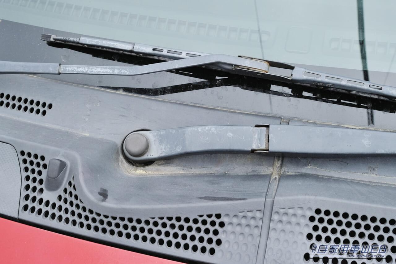 ｜「こんなに艶が出てる！」これは驚き‼︎  古びて白濁した樹脂パーツがこんな簡単にツヤが復活⁉︎