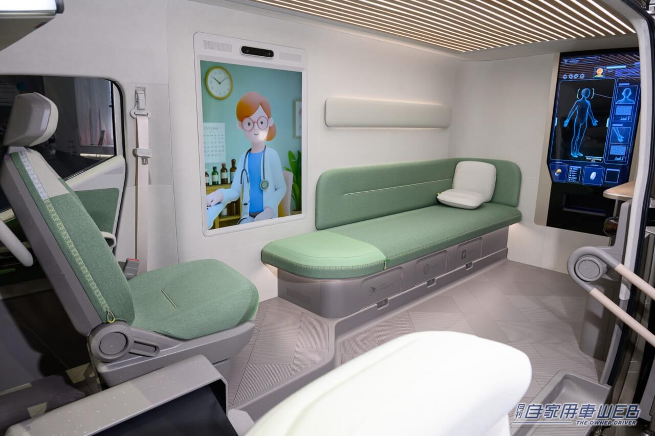 ｜ハイエース次期型は「燃費2倍」も狙えちゃう！？大本命「ハイブリッド4WD」は、プロのコスト激減も狙える優等生モデルになれるかも