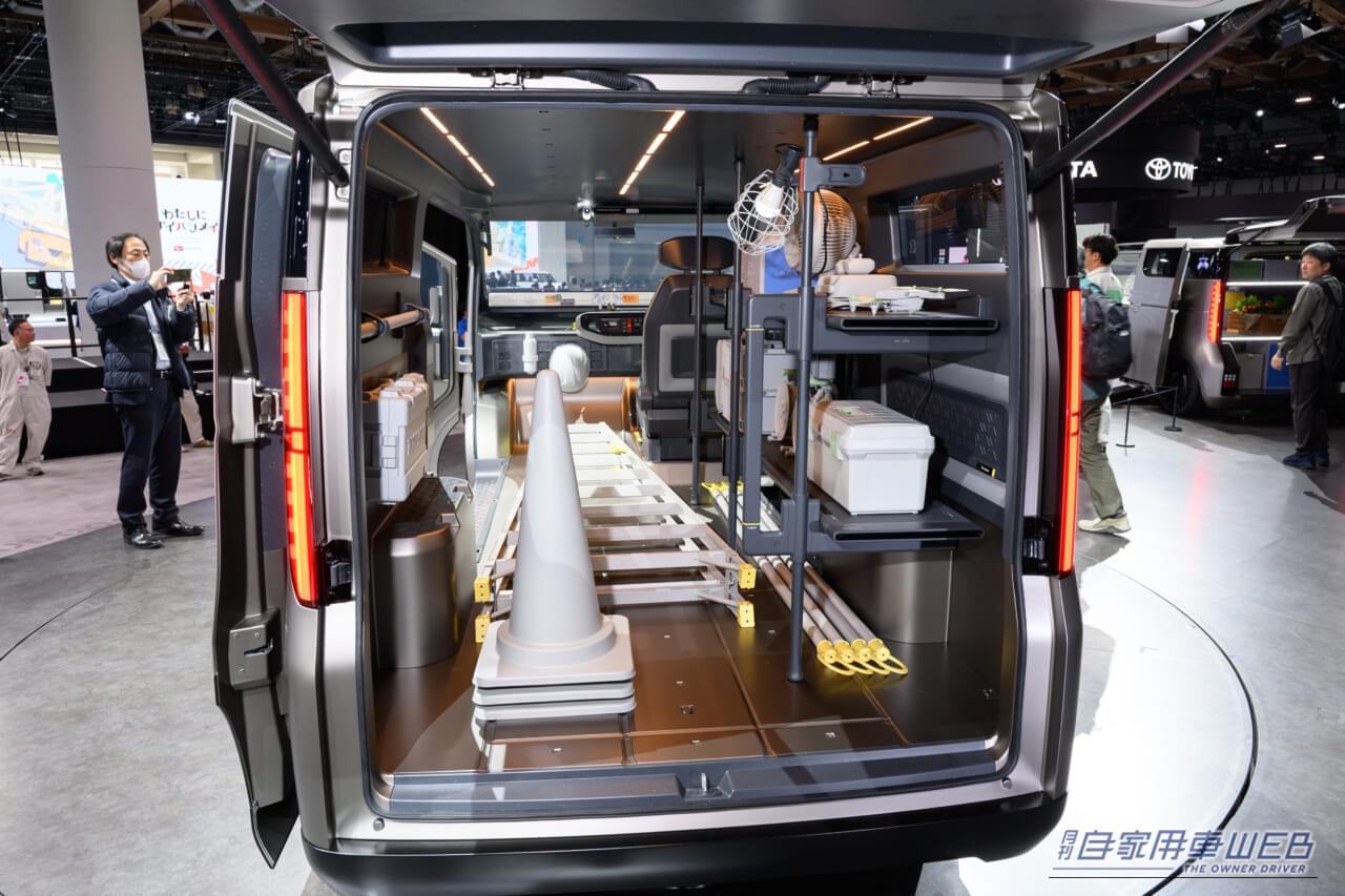 |ハイエース次期型は「燃費2倍」も狙えちゃう!?大本命「ハイブリッド4WD」は、プロのコスト激減も狙える優等生モデルになれるかも