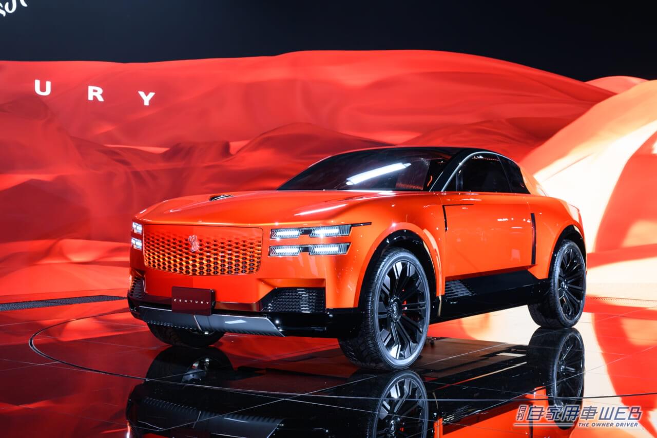 |「助手席」がVIP席。「一人のため」に設計された、究極のショーファーカー【トヨタの最上位ブランド「センチュリー」誕生】