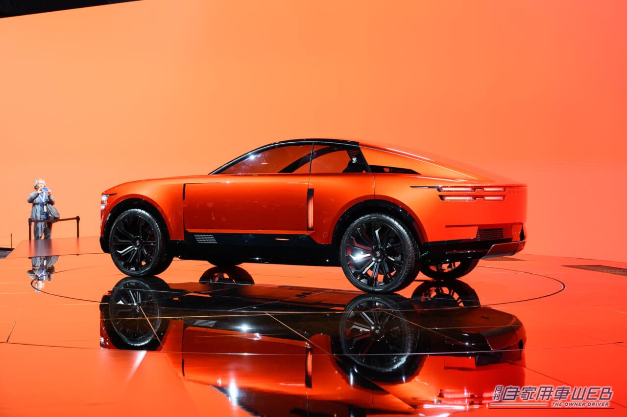 |「助手席」がVIP席。「一人のため」に設計された、究極のショーファーカー【トヨタの最上位ブランド「センチュリー」誕生】